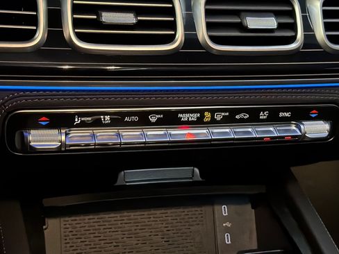 New 2026 Mercedes-Benz GLE 53 AMG 4MATIC Coupe image 20