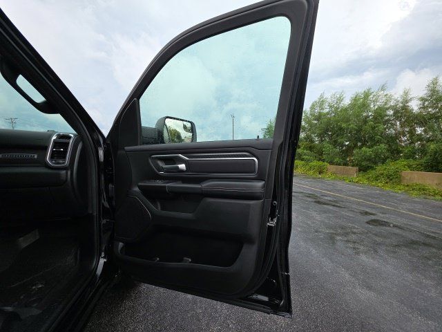 Used 2026 RAM 1500 Big Horn AWD/4WD image 13