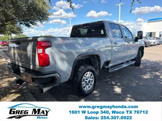 Used 2024 Chevrolet Silverado 2500 LT w/ Texas Edition AWD/4WD video 3