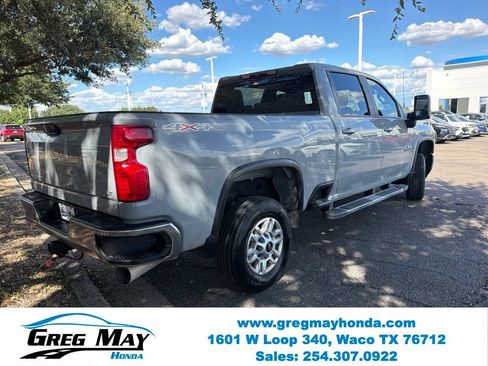Used 2024 Chevrolet Silverado 2500 LT w/ Texas Edition AWD/4WD image 3
