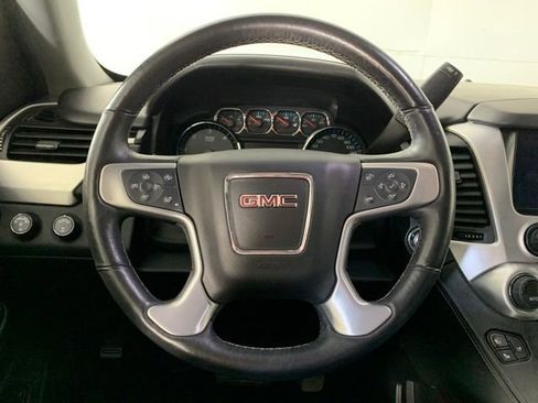 Used 2017 GMC Yukon SLT w/ Open Road Package AWD/4WD image 19