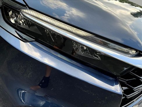 Used 2024 Honda CR-V EX-L image 32