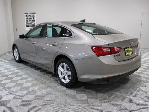 Used 2024 Chevrolet Malibu LS image 9