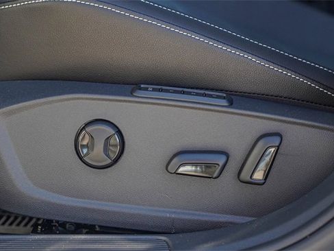 New 2026 Volkswagen Jetta SEL image 18