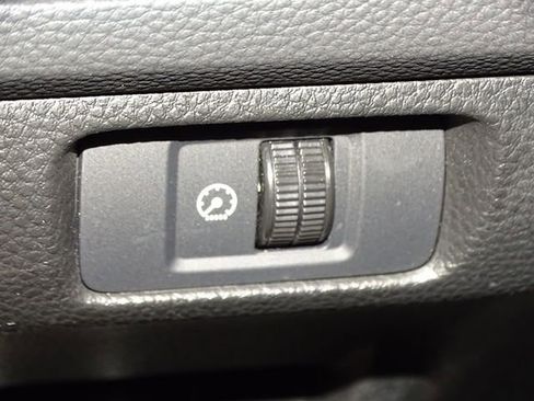 Used 2022 Honda Civic Touring image 19