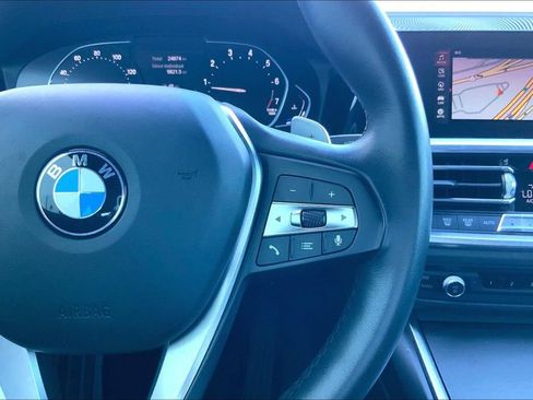 Used 2021 BMW 430i Coupe w/ Convenience Package image 18