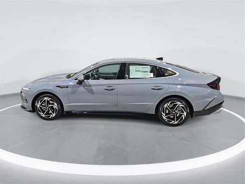 New 2026 Hyundai Sonata SEL image 8