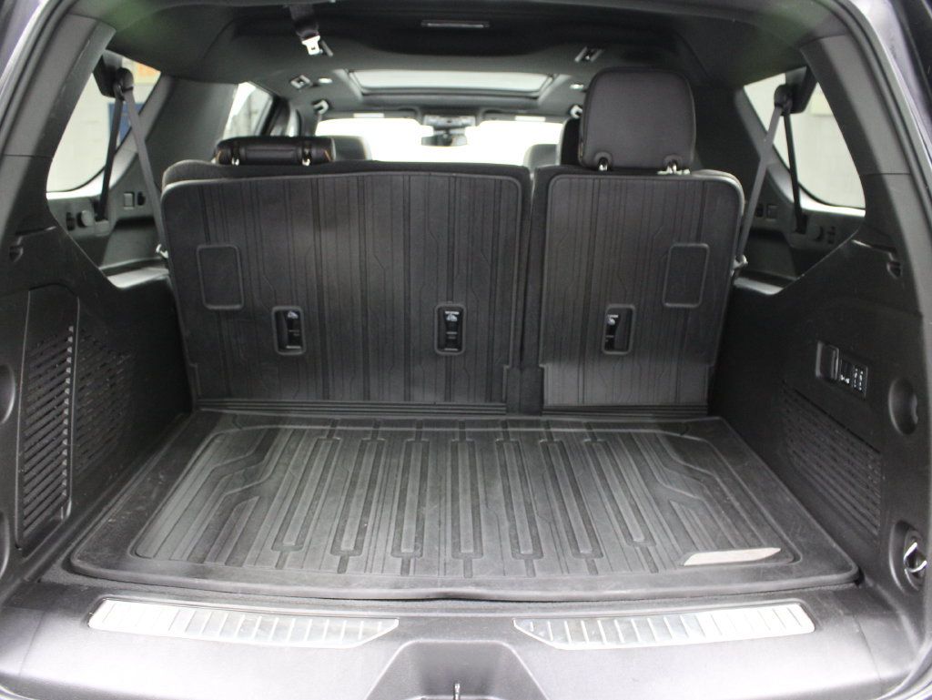 Used 2024 GMC Yukon XL AT4 w/ AT4 Premium Plus Package AWD/4WD image 48