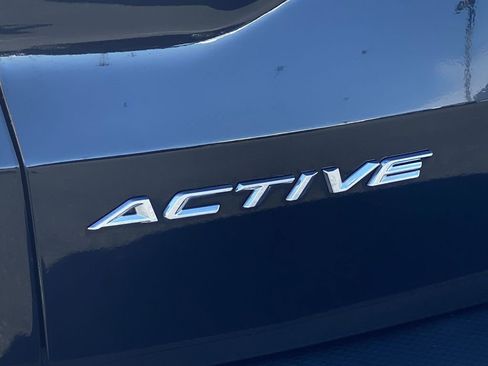 Used 2023 Ford Escape Active image 9