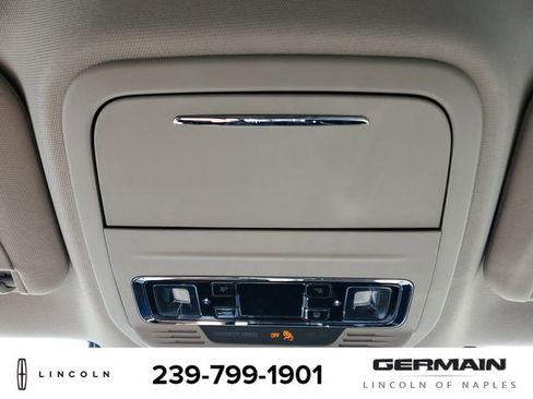 New 2025 Lincoln Corsair Premiere image 32