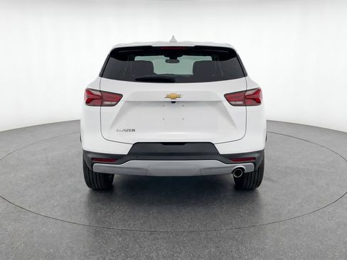 Used 2025 Chevrolet Blazer LT FWD image 7