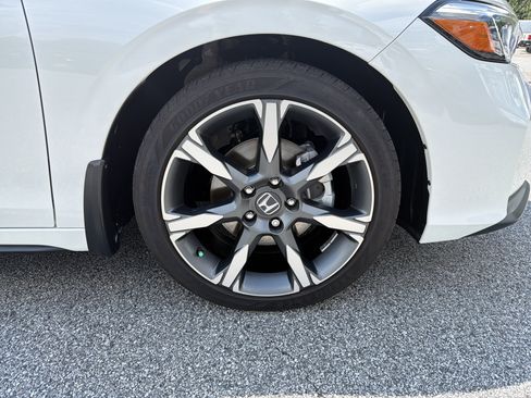 Used 2025 Honda Civic Sport Touring image 16