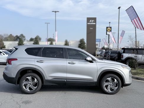 Certified 2021 Hyundai Santa Fe SE image 8