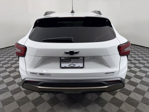 Used 2025 Chevrolet Trax ACTIV w/ Driver Confidence Package image 5