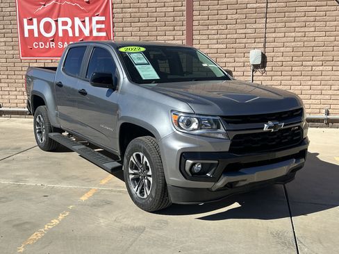 Used 2022 Chevrolet Colorado Z71 image 4
