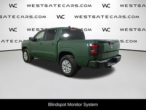 Used 2023 Nissan Frontier SV w/ Technology Package image 3