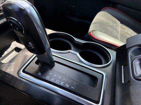 Used 2014 Ford F150 FX4 w/ Equipment Group 402A Luxury AWD/4WD image 18