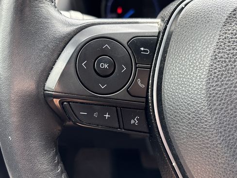 Used 2020 Toyota RAV4 XSE w/ XSE Grade Weather Package AWD/4WD image 18