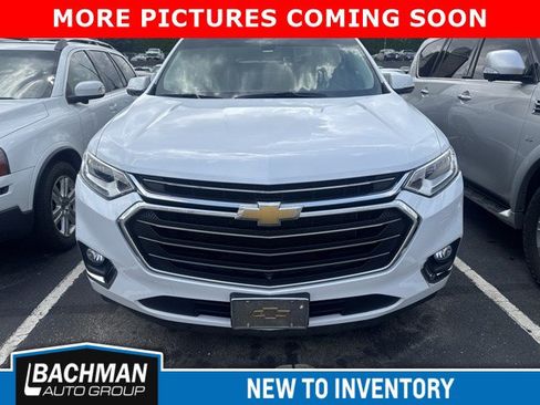 Used 2020 Chevrolet Traverse Premier AWD/4WD image 3