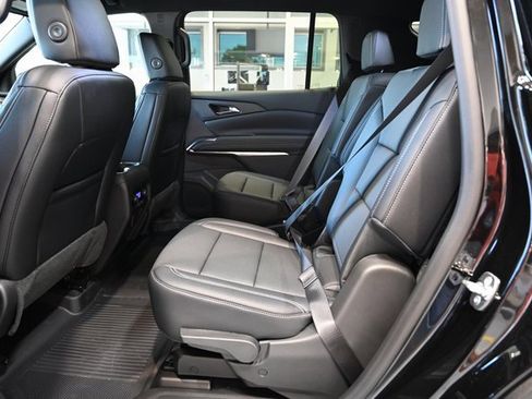 New 2026 Chevrolet Traverse LT w/ Driver Confidence Package image 11