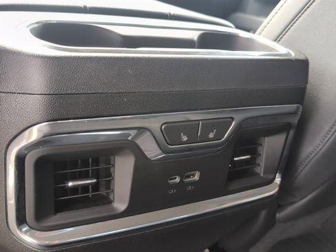 Used 2024 GMC Sierra 2500 SLT w/ SLT Premium Package image 37