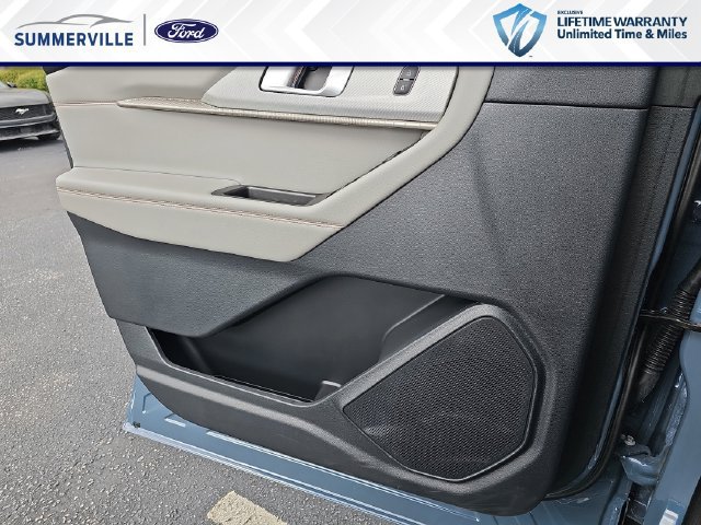 New 2026 Ford Explorer Active w/ Active Comfort Package RWD image 33