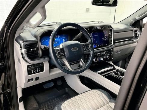 Used 2023 Ford F250 Limited AWD/4WD image 15