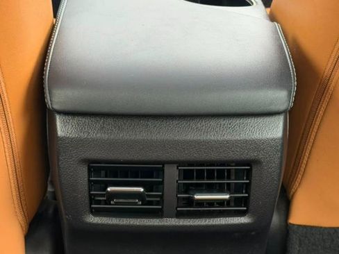 Used 2017 Lexus IS 300 AWD image 30