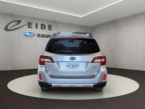 Used 2015 Subaru Outback 3.6R Limited AWD/4WD image 10