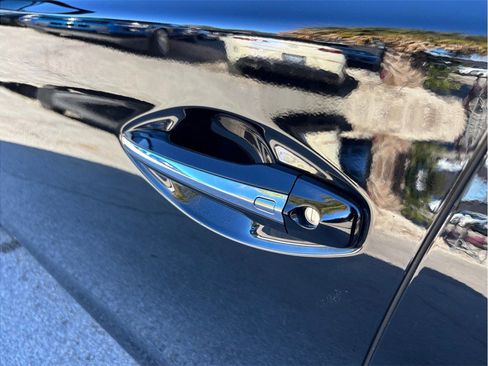 Used 2015 INFINITI Q50 Premium w/ Navigation Package image 15