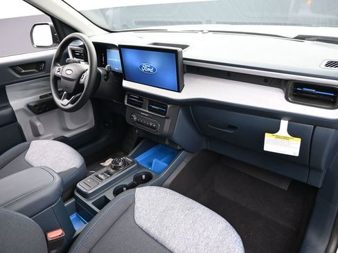 New 2026 Ford Maverick XLT w/ Equipment Group 301A AWD/4WD image 27