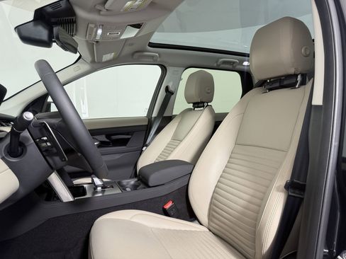 Certified 2025 Land Rover Discovery Sport S AWD/4WD image 5