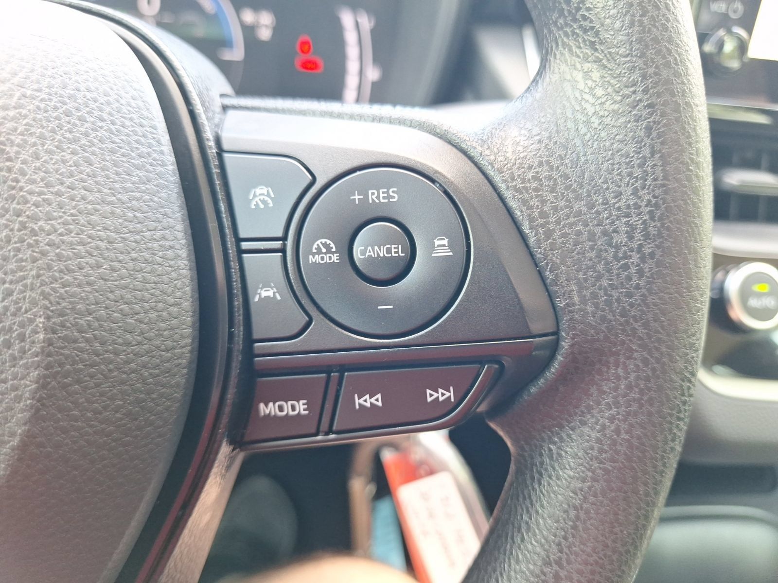 Used 2026 Toyota Corolla LE FWD image 20