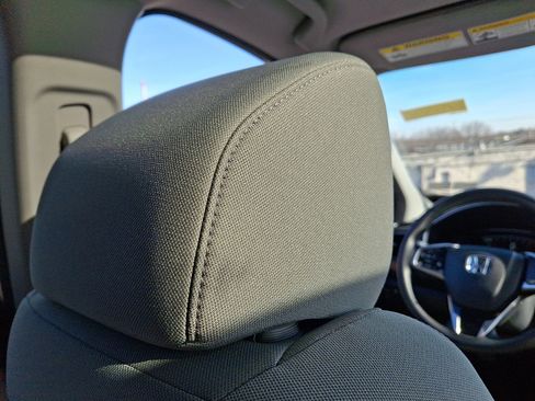 Used 2022 Honda CR-V EX image 9