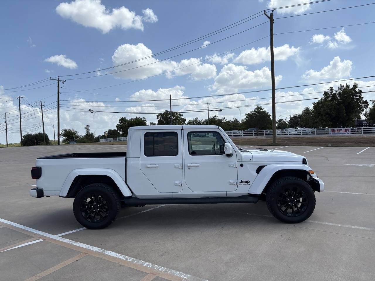 Used 2023 Jeep Gladiator Overland AWD/4WD image 5