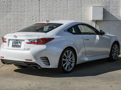 Used 2016 Lexus RC 350 w/ Luxury Package RWD image 8