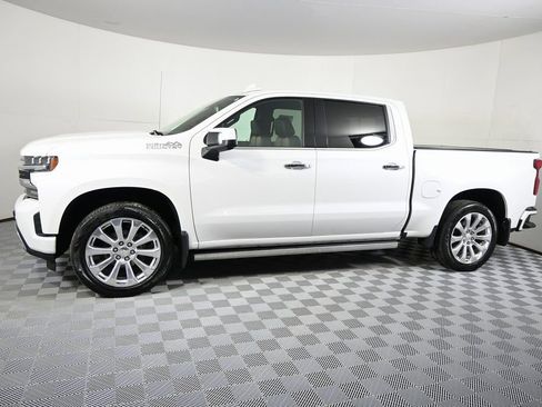 Used 2020 Chevrolet Silverado 1500 High Country image 2