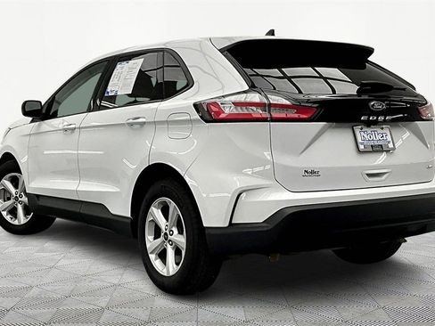Used 2024 Ford Edge SE image 13