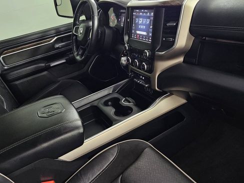 Used 2020 RAM 1500 Laramie AWD/4WD image 31