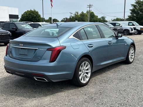Used 2023 Cadillac CT5 Luxury w/ Sun And Sound Package AWD/4WD image 7