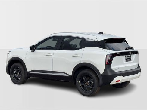 New 2026 Nissan Kicks SV image 3