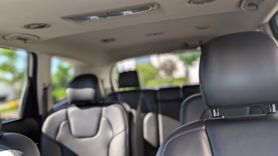 Used 2021 Kia Telluride S FWD image 18