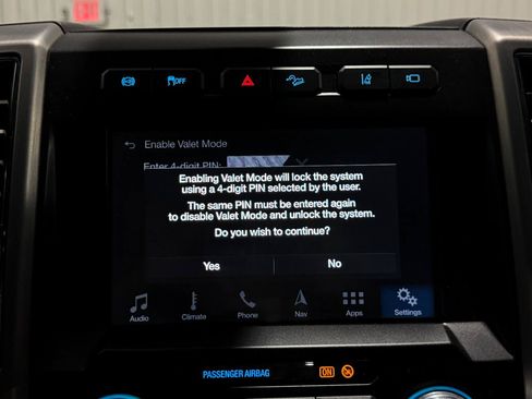 Used 2019 Ford F250 Platinum w/ Platinum Ultimate Package AWD/4WD image 25