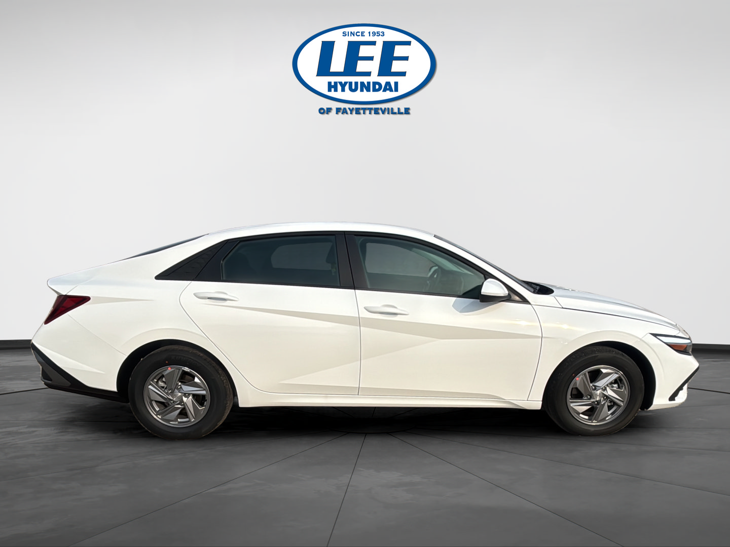 Certified 2026 Hyundai Elantra SE FWD image 6