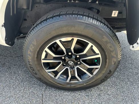 Used 2023 Toyota Tacoma TRD Sport RWD image 11