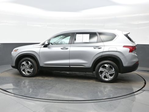 Certified 2021 Hyundai Santa Fe SE image 3