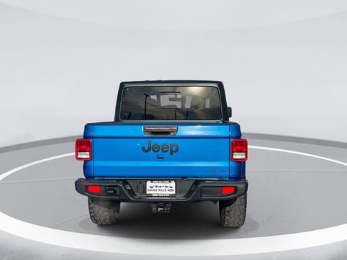 Used 2022 Jeep Gladiator Sport image 6