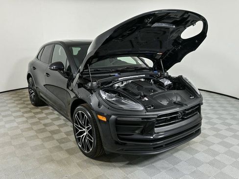 New 2026 Porsche Macan AWD/4WD image 33