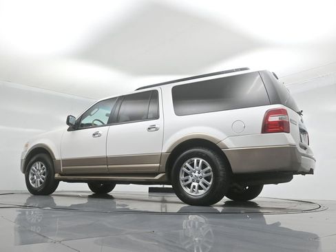 Used 2014 Ford Expedition EL XLT w/ Equipment Group 202A image 48