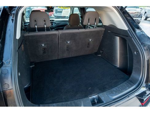 Used 2023 Chevrolet TrailBlazer LT FWD image 32